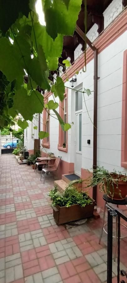Casa Liveni Apartman Bukarest Kültér fotó