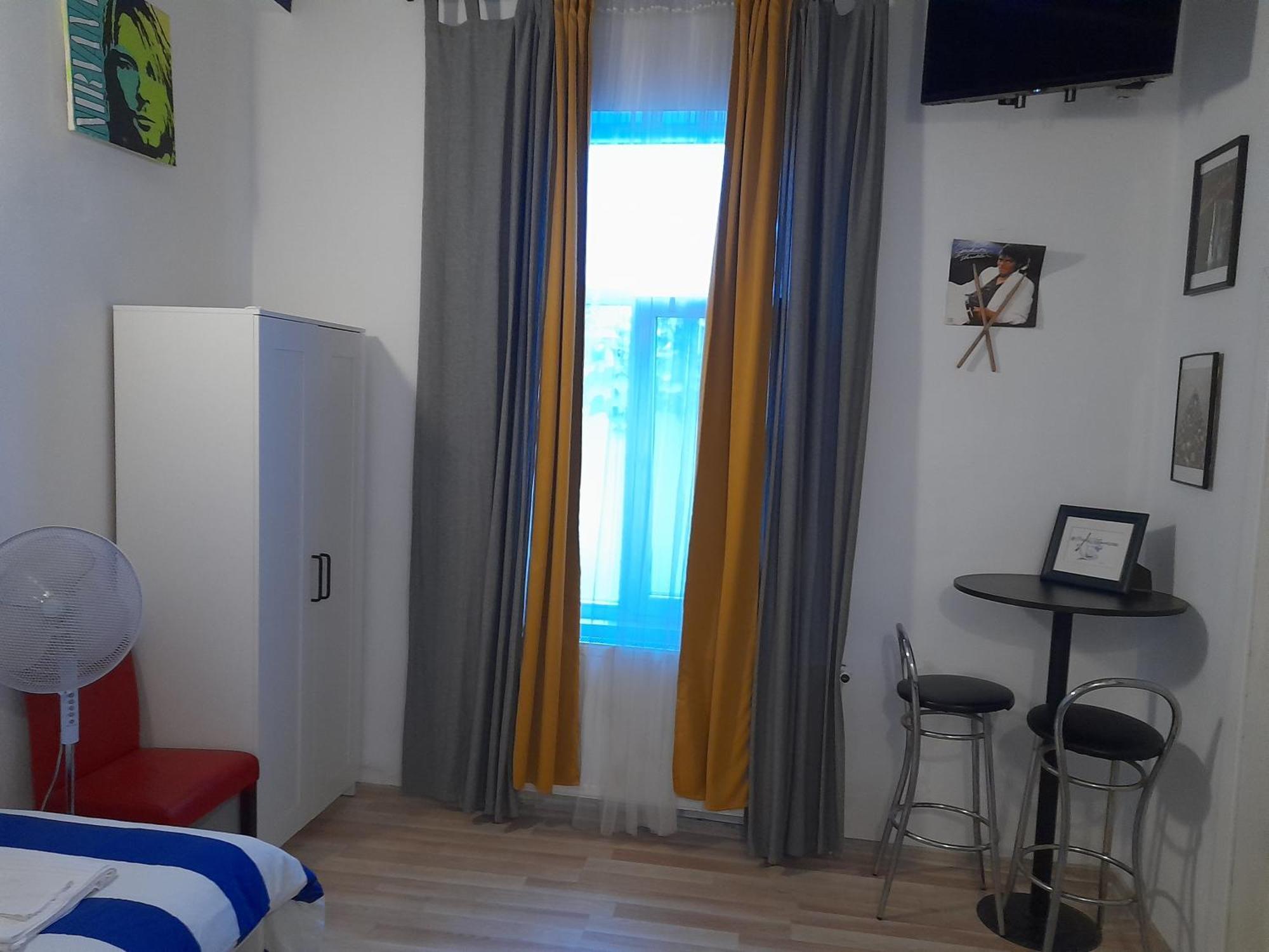 Casa Liveni Apartman Bukarest Kültér fotó