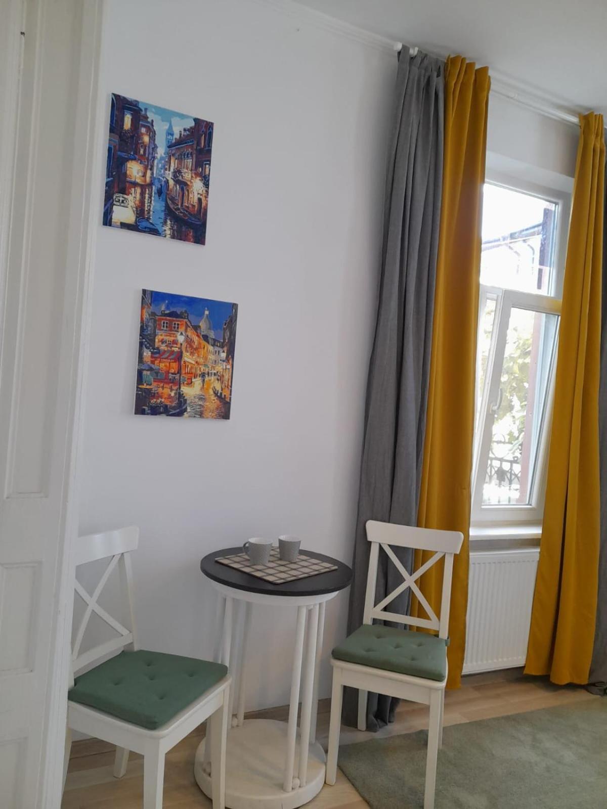 Casa Liveni Apartman Bukarest Kültér fotó